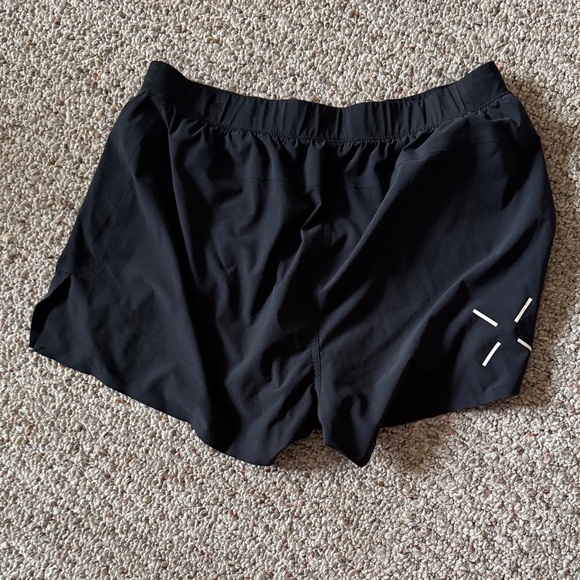 Men’s Ten Thousand Distance Black Shorts - Picture 4 of 5